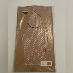 Milkbarn Newborn Gown & Hat Set Rose Dot 0-3m